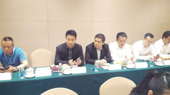 仟億達作為龍商會成員，積投身節(jié)能環(huán)保能源事業(yè)，利用生物質多聯(lián)產、碳交易等業(yè)務為龍江做貢獻，助力龍江經(jīng)濟發(fā)展。